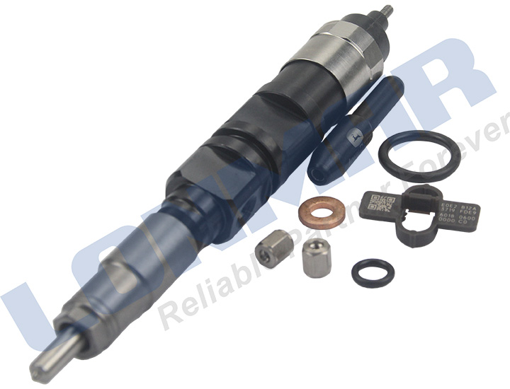 RE520334 L69.2279 John Deere Fuel Injector