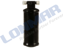 L77.2605 87315241 75128737 Filter Drier Used for Ford/New Holland T7040 T7050 T7060 T7030 T7070 B100B B100BLR B100BTC B110