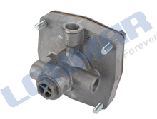 V32910700 Trailer Control Valve Suitable for Valtra Tractor Spare Parts