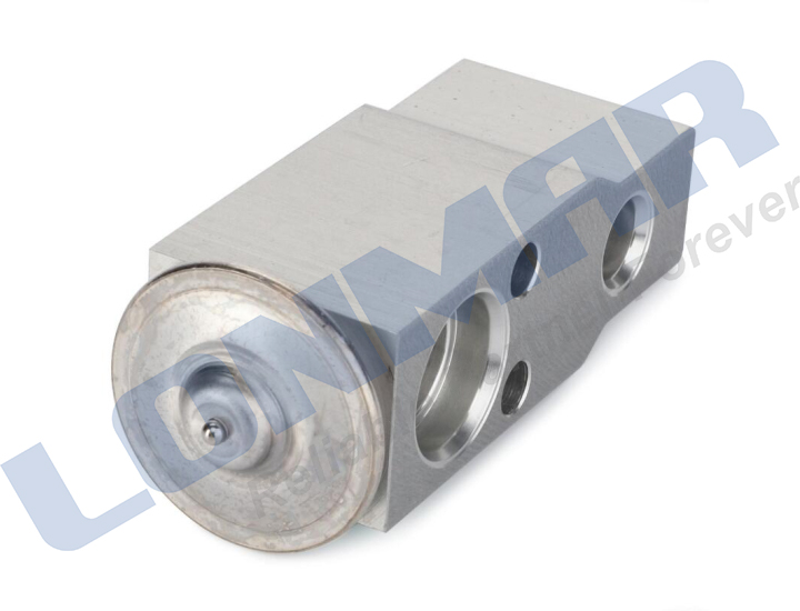L77.1781 3904313M1,4289594M1 Expansion Valve used for Massey Ferguson Tractor 3625F,3708F,3708S,3708V,3709,3709 AL,3709 GE,3709F,3709S
