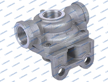 AL154951 L74.0534 John Deere Quick Release Valve