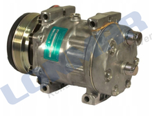 L77.0737 87519620 A/C Compressor used for Case IH Tractor JX105U,JX60,JX70,JX75U,JX80,JX85U,JX90