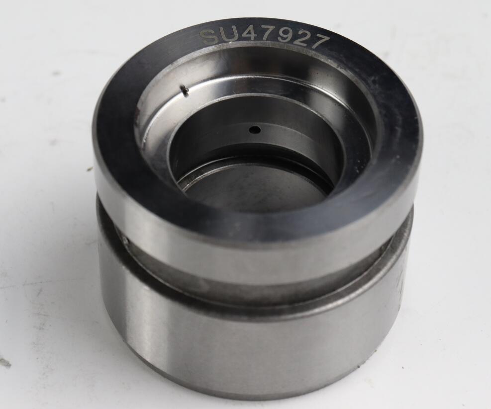 SU47927 SU25677 Bush Suitable for John Deere 1204,1354,1404,6095B