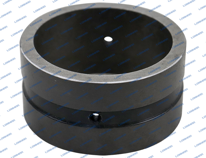L72.2124 Fiat Tractor Bush