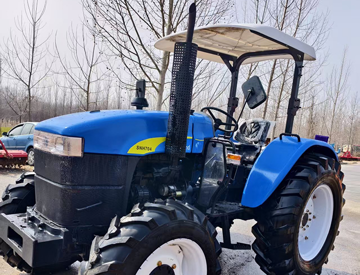 SNH704 Wheel Tractor – Reliable Performance for Agricultural Success