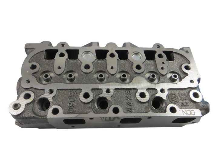 Kubota Tractor Parts Cylinder Head China Wholesale