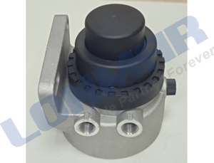 L69.6150 V837086172*,837086172* Filter Head used for Massey Ferguson Tractor 1804,1804-A,2004A,2004-B,2204,2304A,2404
