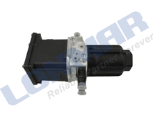 L69.6917 ACW0417590,ACP0300450,G530200112060 Urea Pump used for Fendt Tractor 1038 Vario,1042 Vario,1046 Vario,1050 Vario,Ideal 10,Ideal 8,Ideal 9